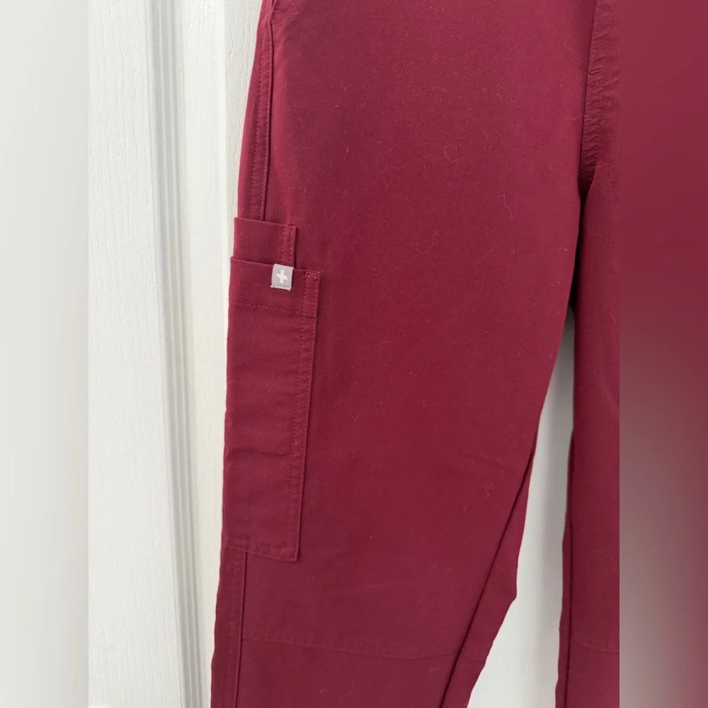 Figs Axim Scrub Men's Burgundy Pants (Size S) - Picture 6 of 10